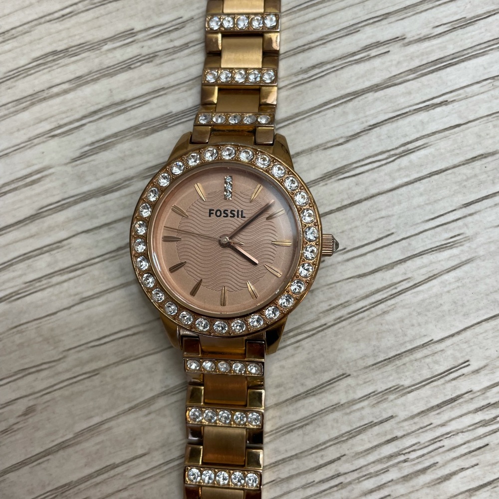 Rose gold, Fossil watch